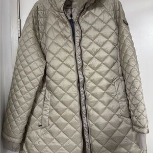 Women's Quilted Jacket - Cream